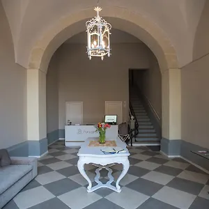 https://bb-the-palace.lecce-hotels.com